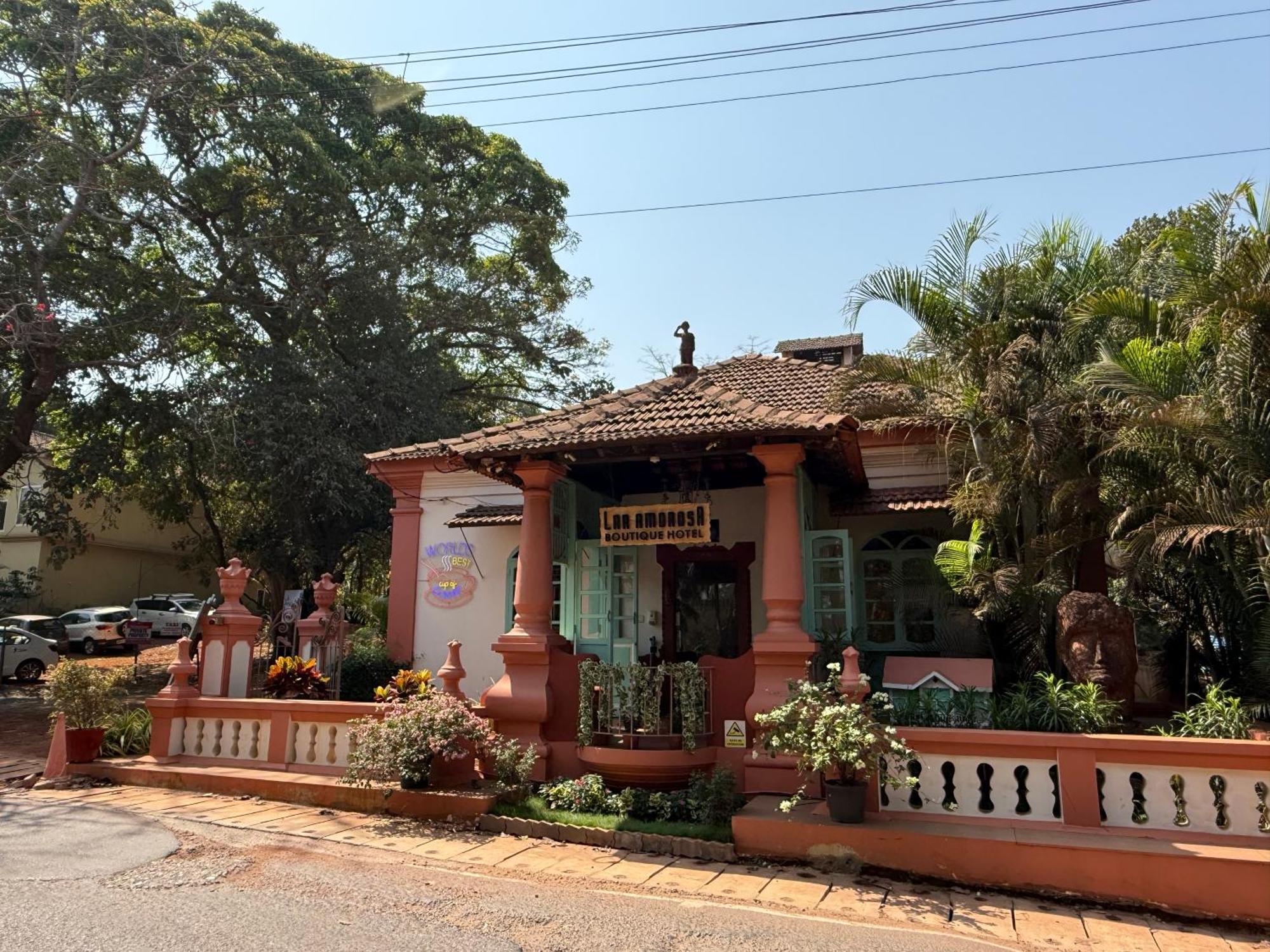 Lar Amorosa Boutique Hotel - Goa Калангуте Екстериор снимка