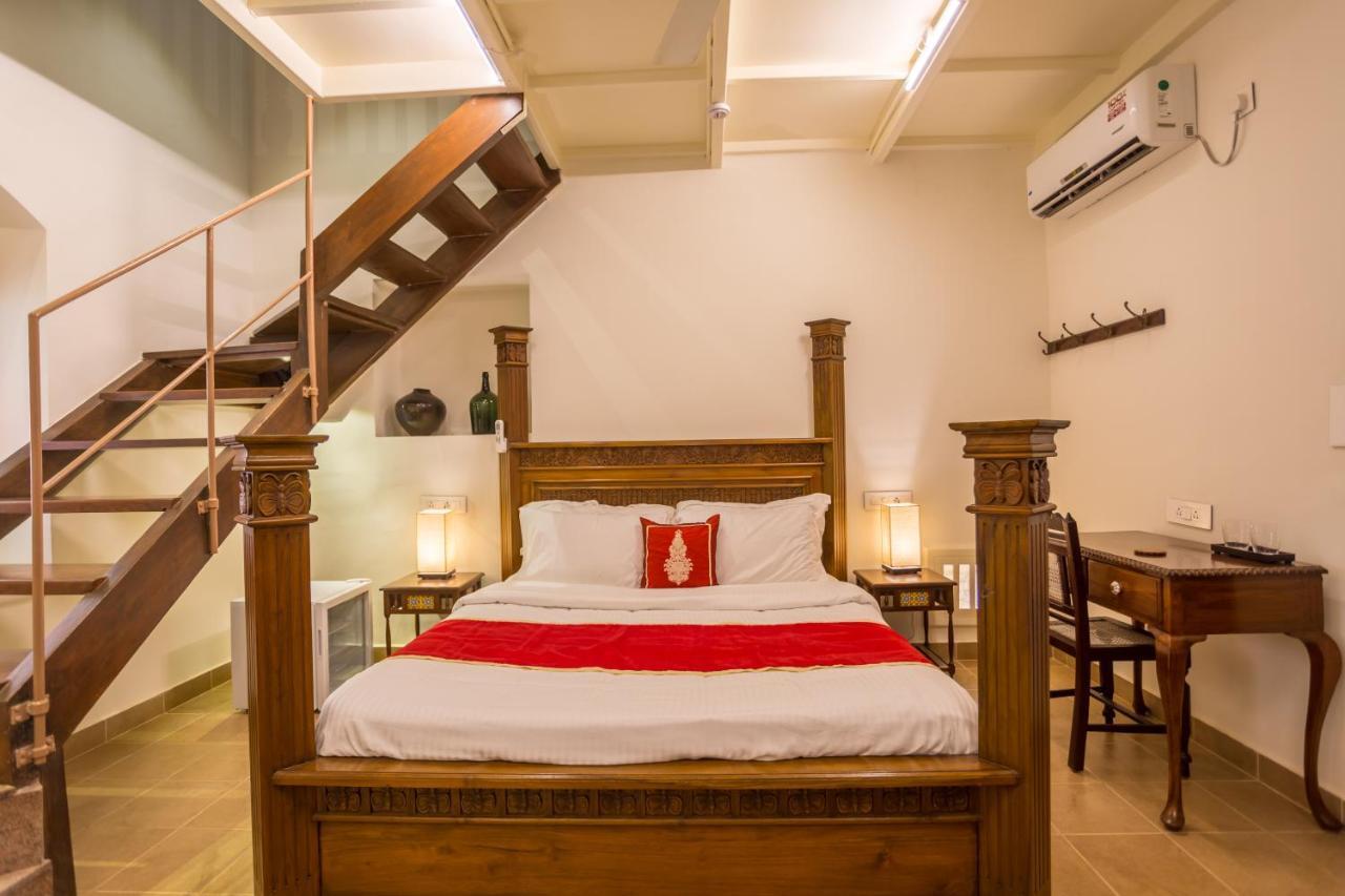 Lar Amorosa Boutique Hotel - Goa Калангуте Екстериор снимка